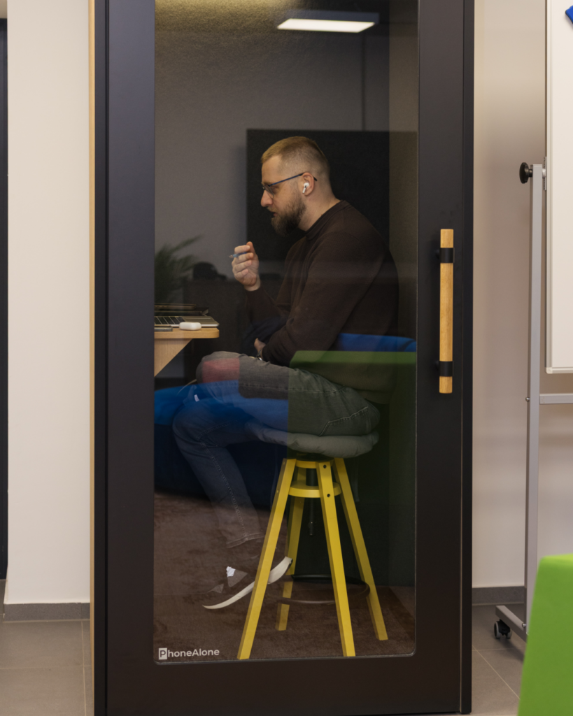 Pecking Order Theory Explained: How Companies Choose Capital